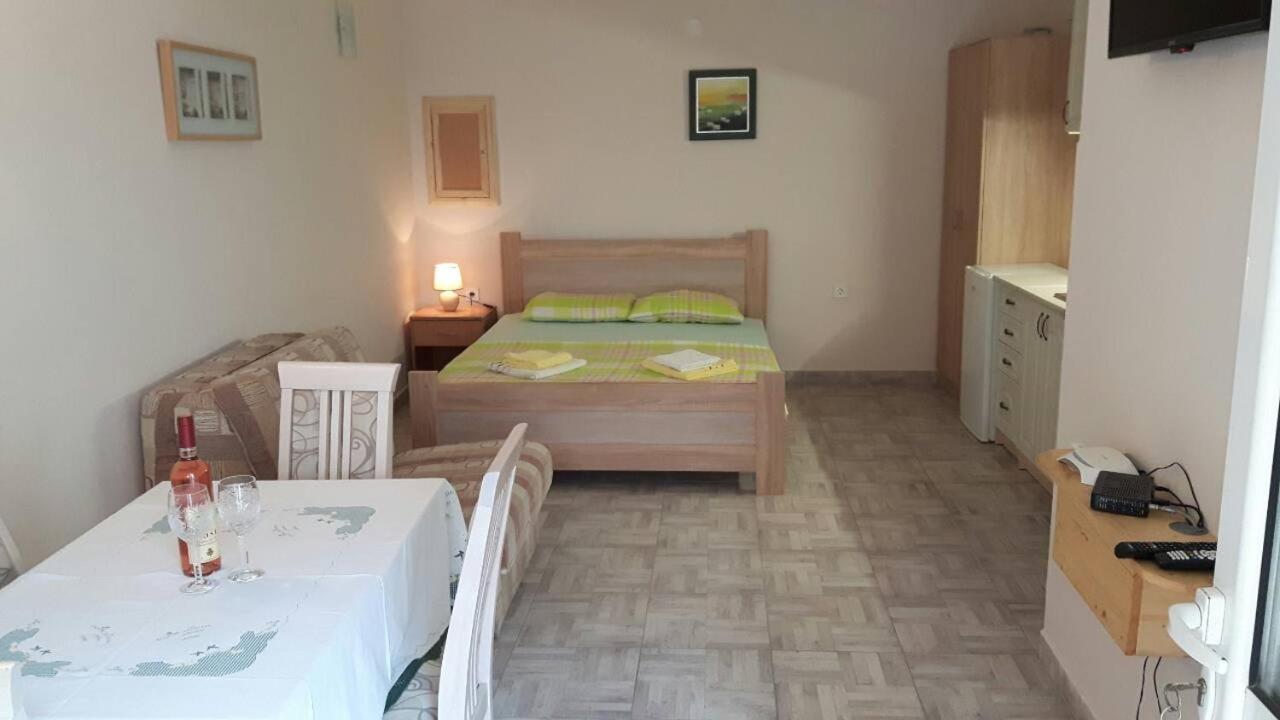 Apartman Pijavica Bijela Dış mekan fotoğraf